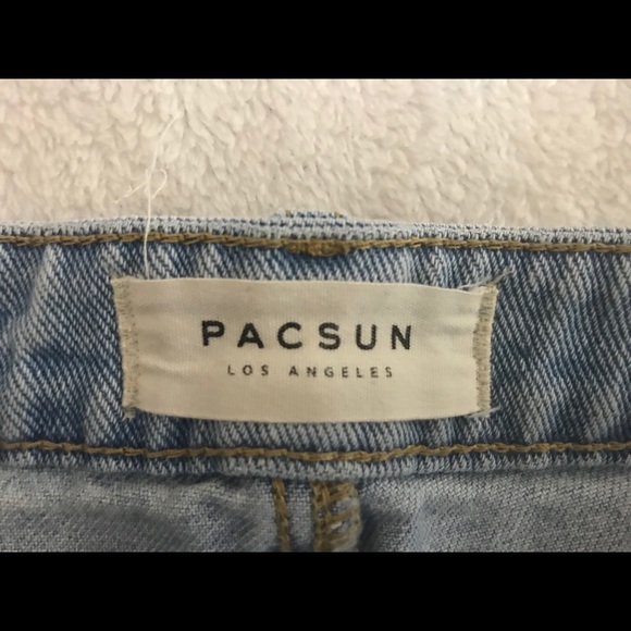 Pacsun light distressed high rise denim shorts - Picture 4 of 4